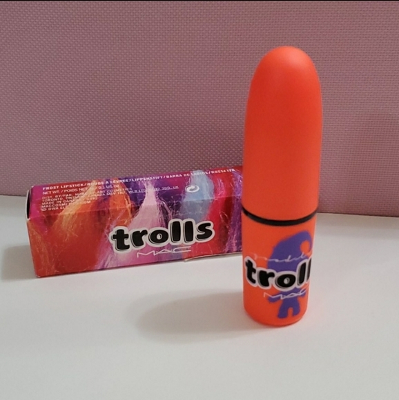 MAC Good Luck Trolls Bundle